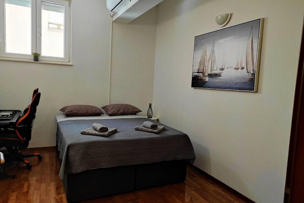 Spacious Apartment Near City Center And The Beach Split Exterior foto